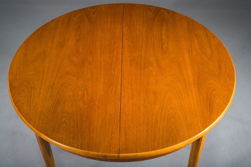 Round Teak Veneered Extendable Dining Table from G-Plan, 1960s