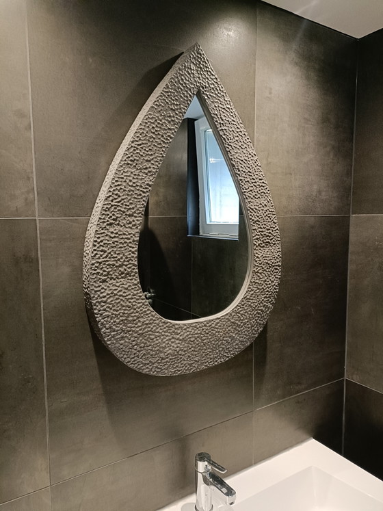 Leem Kleurige Metalen Spiegel – Art Sensation, Glass (photo 7 of 13)