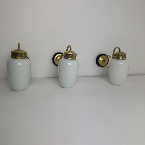 Image 1 of SET VAN 3 VINTAGE OPALINE WANDLAMPEN