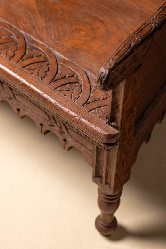 Image 1 of Eikenhouten lambriseringstoel uit het begin van de 19e eeuw