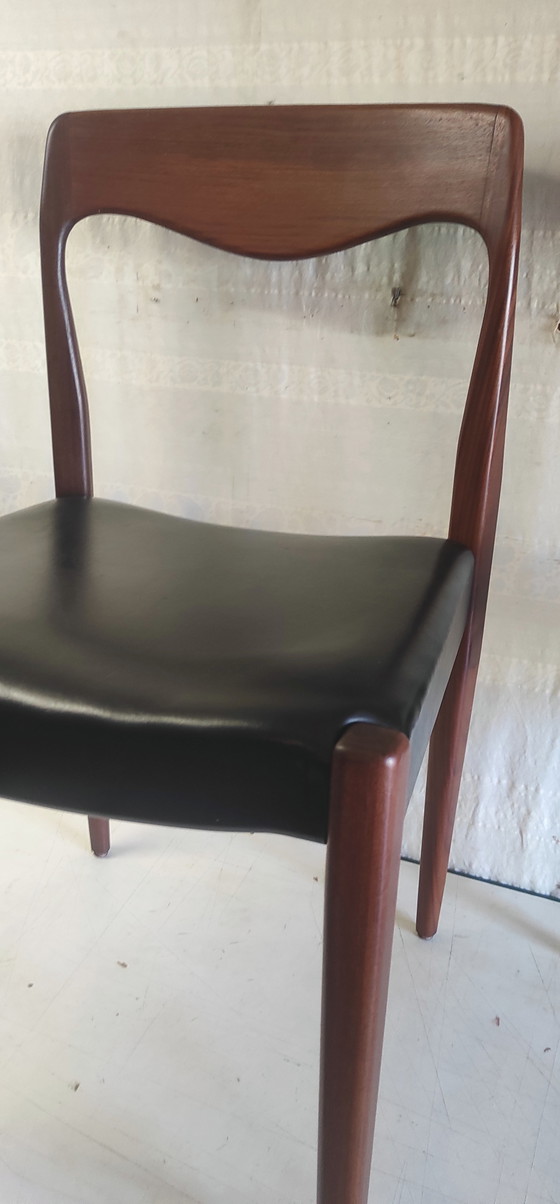 Image 1 of Pair of Scandinavian-style teak chairs - 1960s