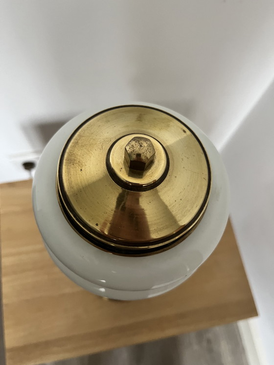 Image 1 of Cool vintage table lamp made of milk glass and brass