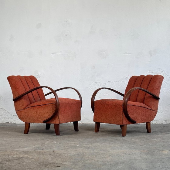 Image 1 of Pareja de sillones Halabala H-410, década de 1930 – Art Déco checoslovaco