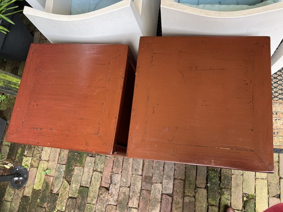 2 Tables de chevet chinoises rouge/brun avec 3 tiroirs/6 tiroirs au total – Accessoires de chambre, Wood (photo 2 of 5)