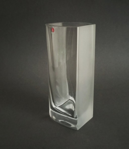 Taru Syrjänen „Purje“ modernistische säuregeätzte Kristallvase Littala Finnland 1988