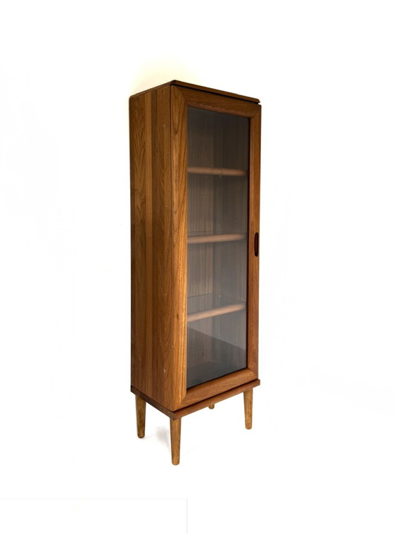 Image 1 of Vintage Deense teakhouten vitrinekast, Dyrlund ‘70