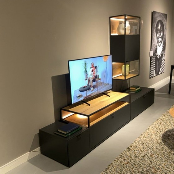 Image 1 of Venjakob Plan X6 TV cabinet with hanging cabinet