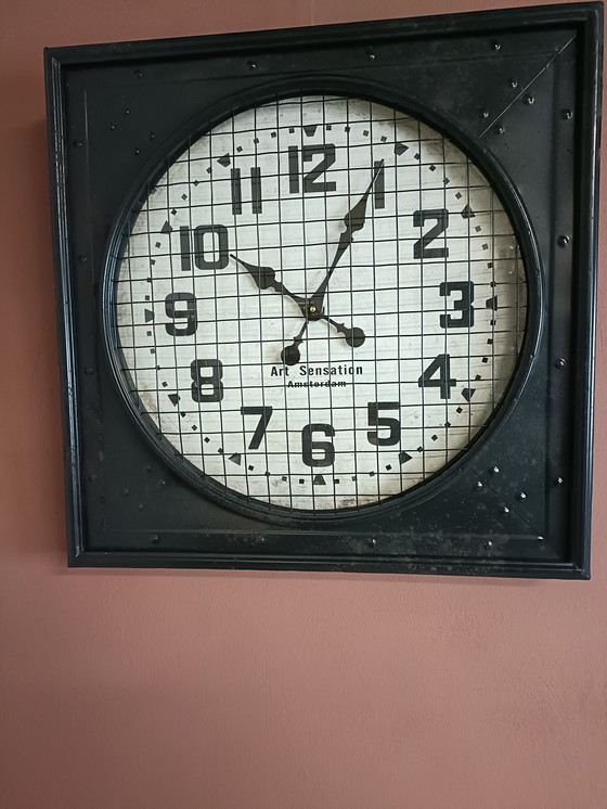 Image 1 of Metal station clock