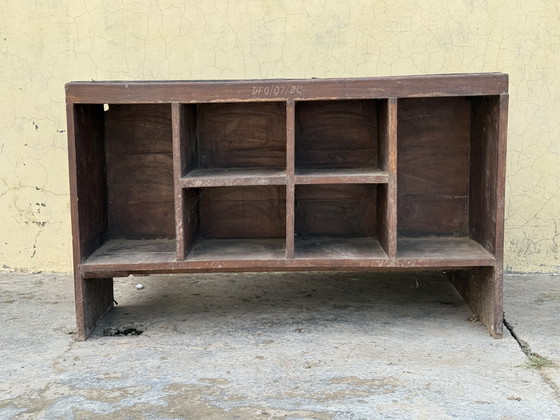 Image 1 of Pierre Jeanneret [Scrivania Pigeon Hole] Non restaurato