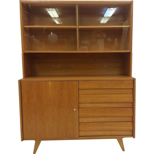 Commode vintage en chêne par Jiroutek, Tchécoslovaquie 1960