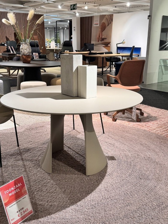 Image 1 of anemos table by Pedrali