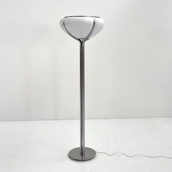Image 1 of Quadrifoglio Floor Lamp by Ufficio Progetti for Harvey Guzzini, 1970s