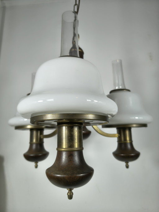 Vintage 3-lichts hanglamp met wit opaalglazen kappen