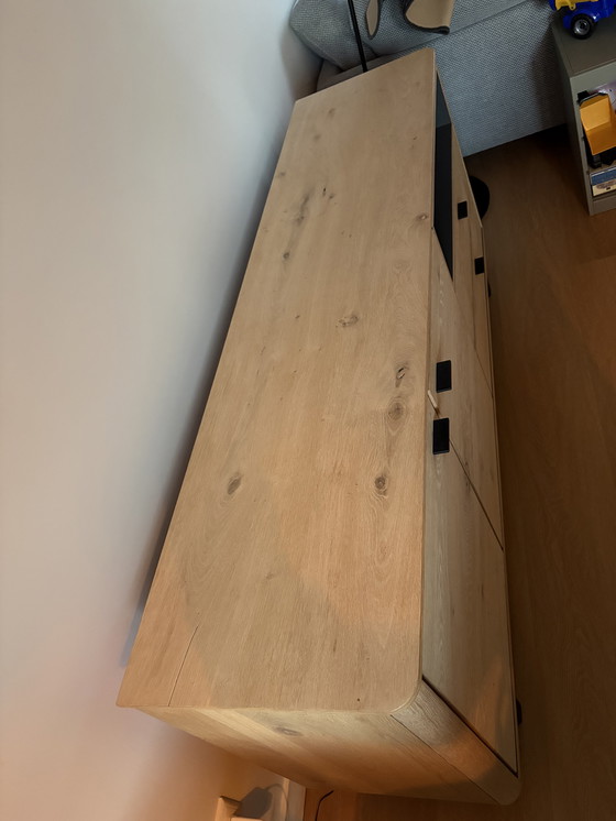 Image 1 of Buffet Henders et Hazel