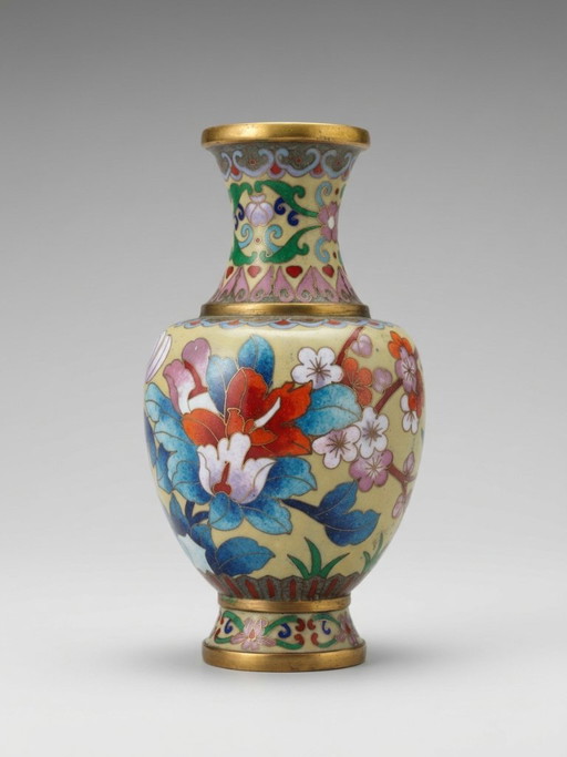Small Chinese Cloisonné Vase – Bird and Peonies – 16 Cm