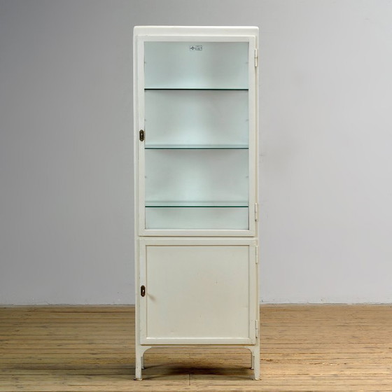 Image 1 of Armadietto medico vintage, anni '70