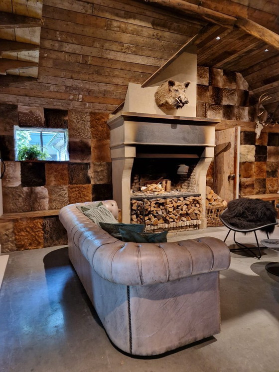 Image 1 of Vintage Chesterfield, gerestaureerd, prachtige kleur