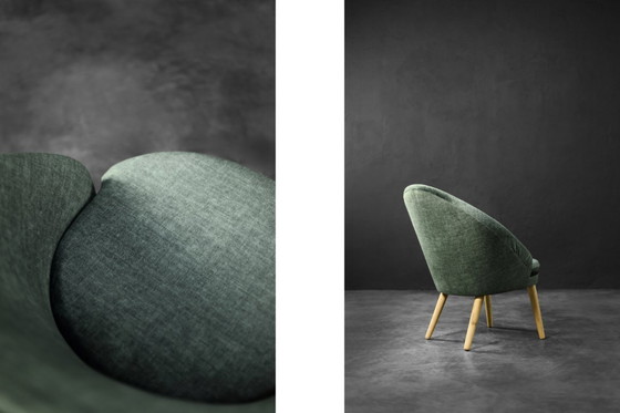 Image 1 of Vintage Mid Century Deens Modern Eiken & Stoffen Fauteuil 301 van Ejvind A. Johansson voor Godtfred H. Petersen, jaren 1950