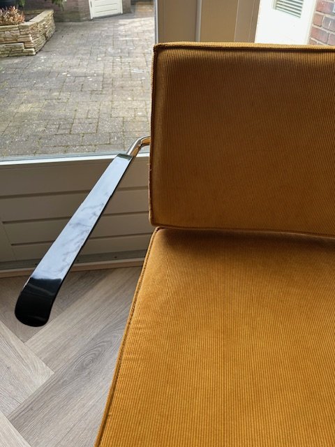 Image 1 of Pure Ridge Rib - Poltrona di design in tessuto a coste