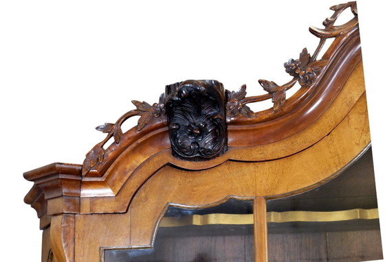 Image 1 of Bellissimo mobile del periodo Luigi XV, circa 1750.