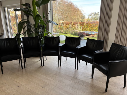 Elegante juego de 6 sillas de comedor Wittmann de cuero negro