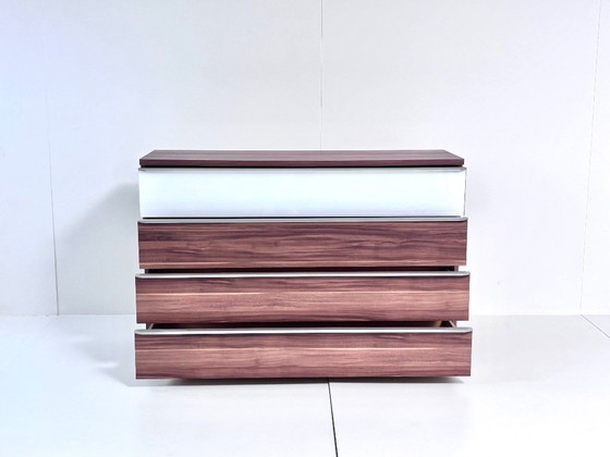 Nolte Möbel Alegro Cassettiera, Noce Macadamia & Vetro Bianco, Cassettiere, Legno, Marrone, Modern (foto 2 di 15)