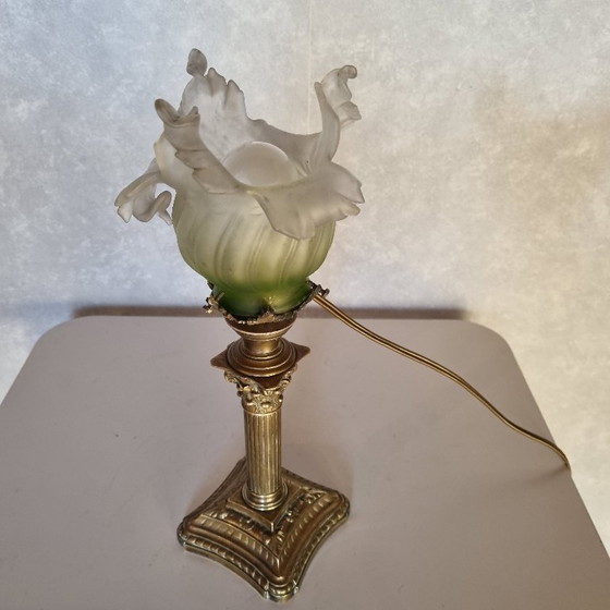 Image 1 of Lampada da scrivania Art Déco in opalino verde con base in bronzo