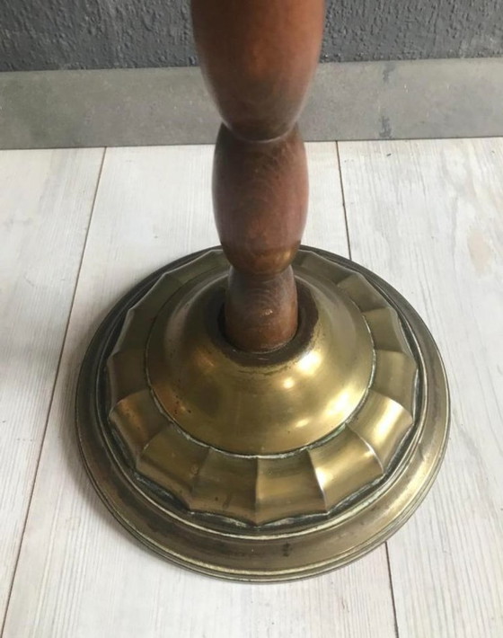 Image 1 of Table d'appoint/fumoir en laiton avec accessoires, datant de 1880.