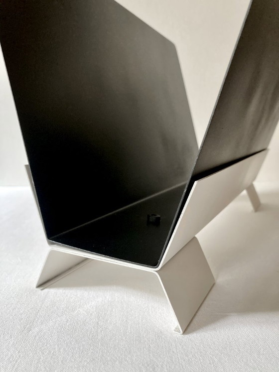 Image 1 of Porte-revues en métal noir et blanc crème, années 1950