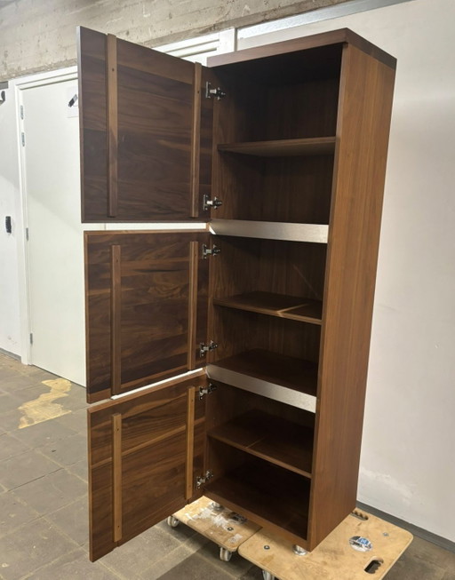 Hoge walnoot houten wandkast Bert Plantagie – kasten, Metal, Wood (photo 2 of 6)