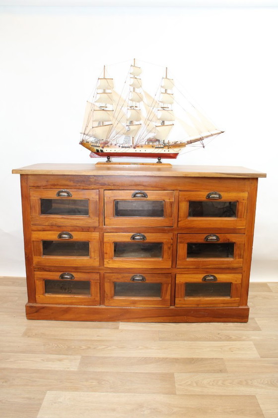 Image 1 of Bandeja de 9 cajones para semillas de castaño 1960 Francia