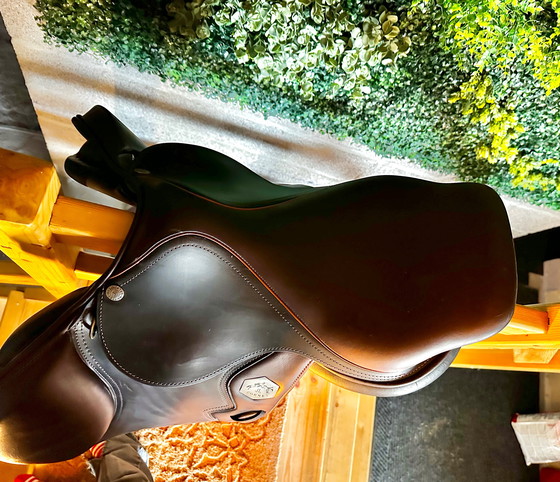 Image 1 of Selle d'équitation