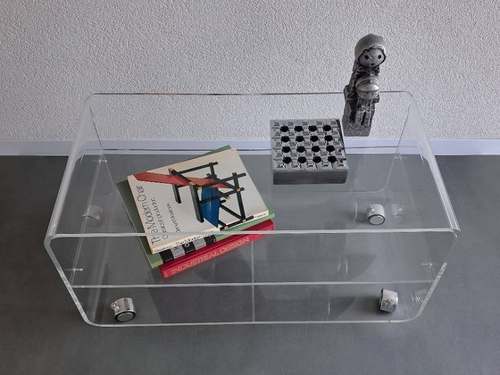 Image 1 of tavolino credenza era spaziale