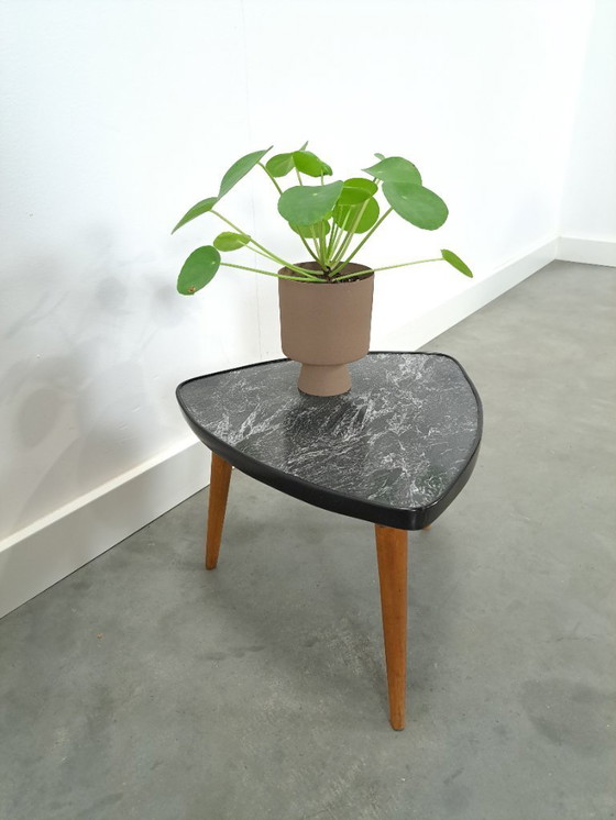 Image 1 of Table d'appoint pour plantes avec plateau en formica imitation marbre noir, n° 27