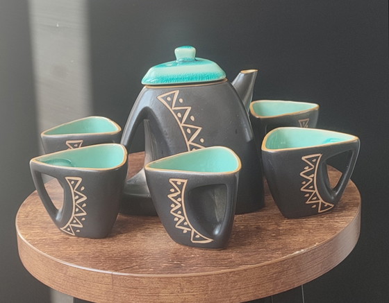 Image 1 of Servizio da caffè triangolare in ceramica, design anni '50


