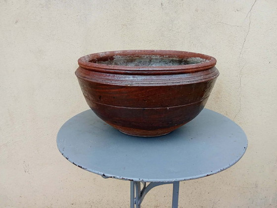 Image 1 of Pot de fleurs en terre cuite ancien