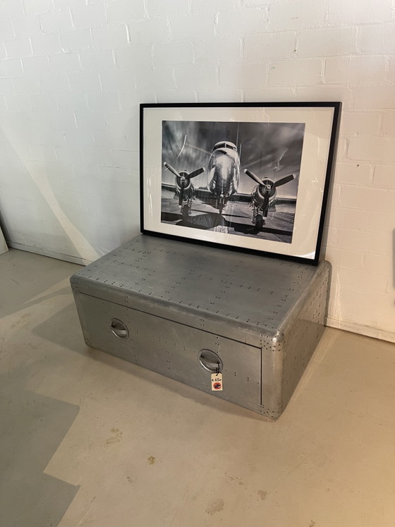 Image 1 of Mesa de centro Aviator