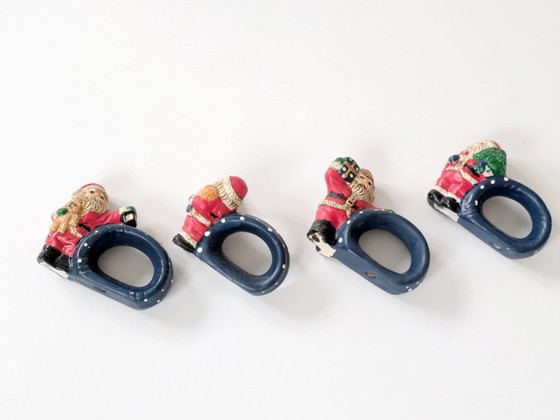 Image 1 of Set di 4 anelli per tovaglioli in porcellana vintage | Decorazioni natalizie tedesche dipinte a mano