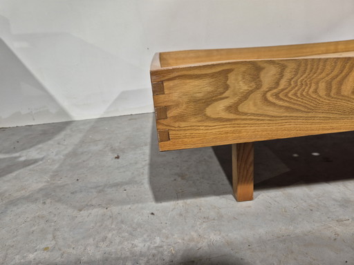 Divano letto in pino di metà secolo con bellissime connessioni