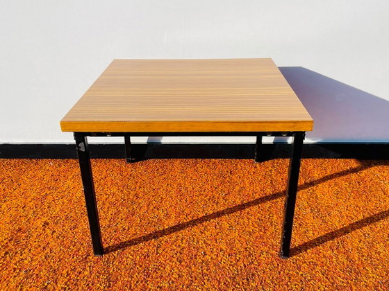 Image 1 of Coppia di tavolini impilabili di P. Guariche per MEUROP. Vintage anni '60/'70