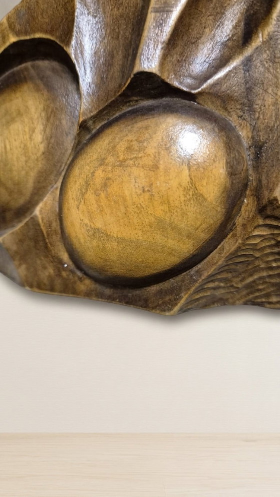 Panneau mural en bois sculpté en relief, art mural, milieu du XXe siècle, 55 × 20 × 5 cm – Sculptures, Wood (photo 6 of 7)
