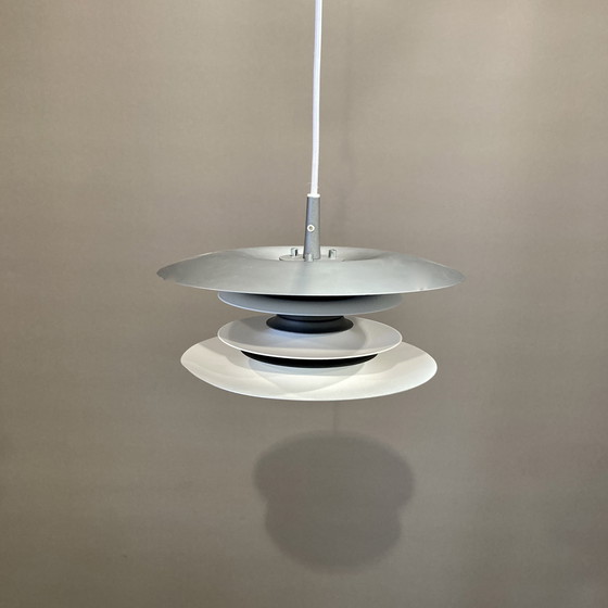 Image 1 of Suspension Scandinave Design "Joakim Fihn"