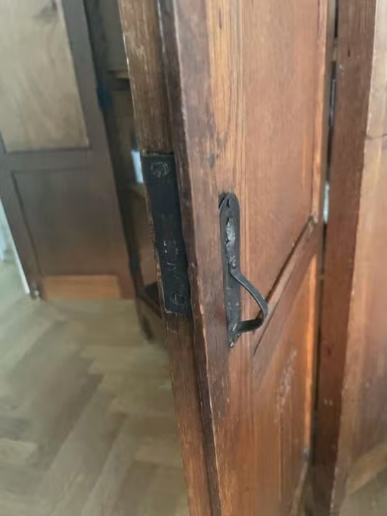 Image 1 of Antico mobile olandese con dettagli in stile Art Nouveau