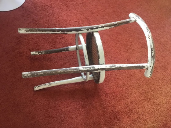 Image 1 of Antiek Thonet stoeltje