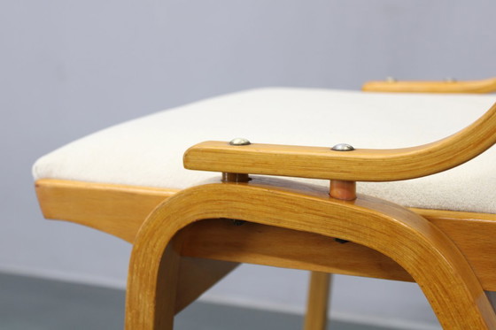 Image 1 of Set di quattro sedie da pranzo restaurate di metà secolo di Jitona