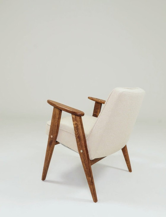 Image 1 of Sedia da salotto vintage in legno di quercia e imbottitura in bouclè Design scandinavo, restaurata, 1960