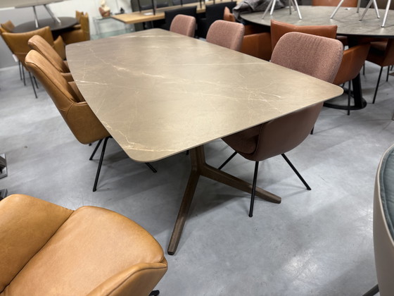 Image 1 of Karat Grasshopper Eettafel Tables to Love Keramiek Pulpis 240