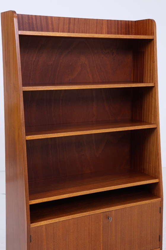 Image 1 of Libreria d'epoca anni '60 | Armadio a scaffale Mid Century retro in legno #05-52