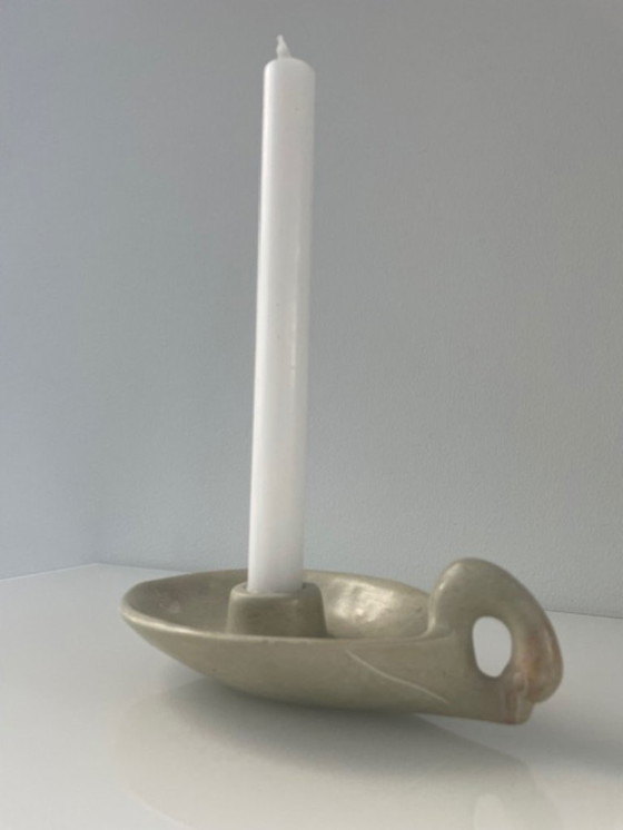 Image 1 of Sculpturale spekstenen kandelaar in zwaanvorm