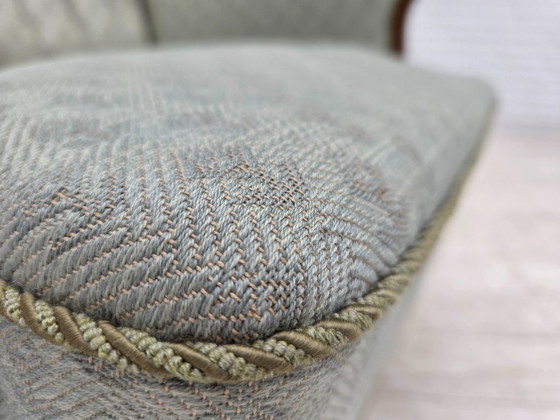 Image 1 of Deense fauteuil uit de jaren 60, lichtblauwe meubelstof, beukenhout.